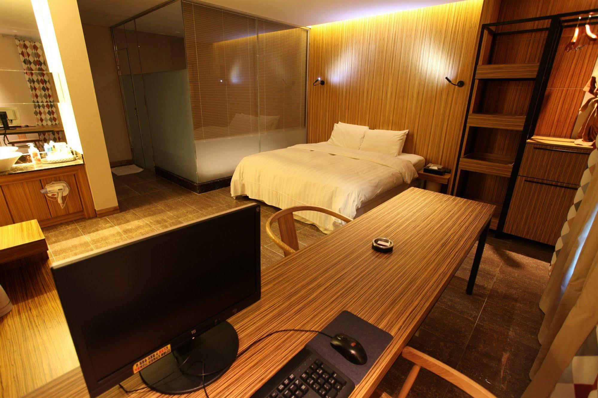 Yeongdeungpo Lifestyle F Hotel Seoul Eksteriør billede