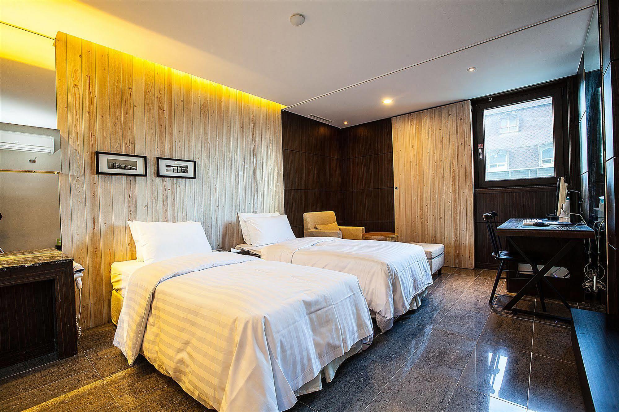 Yeongdeungpo Lifestyle F Hotel Seoul Eksteriør billede