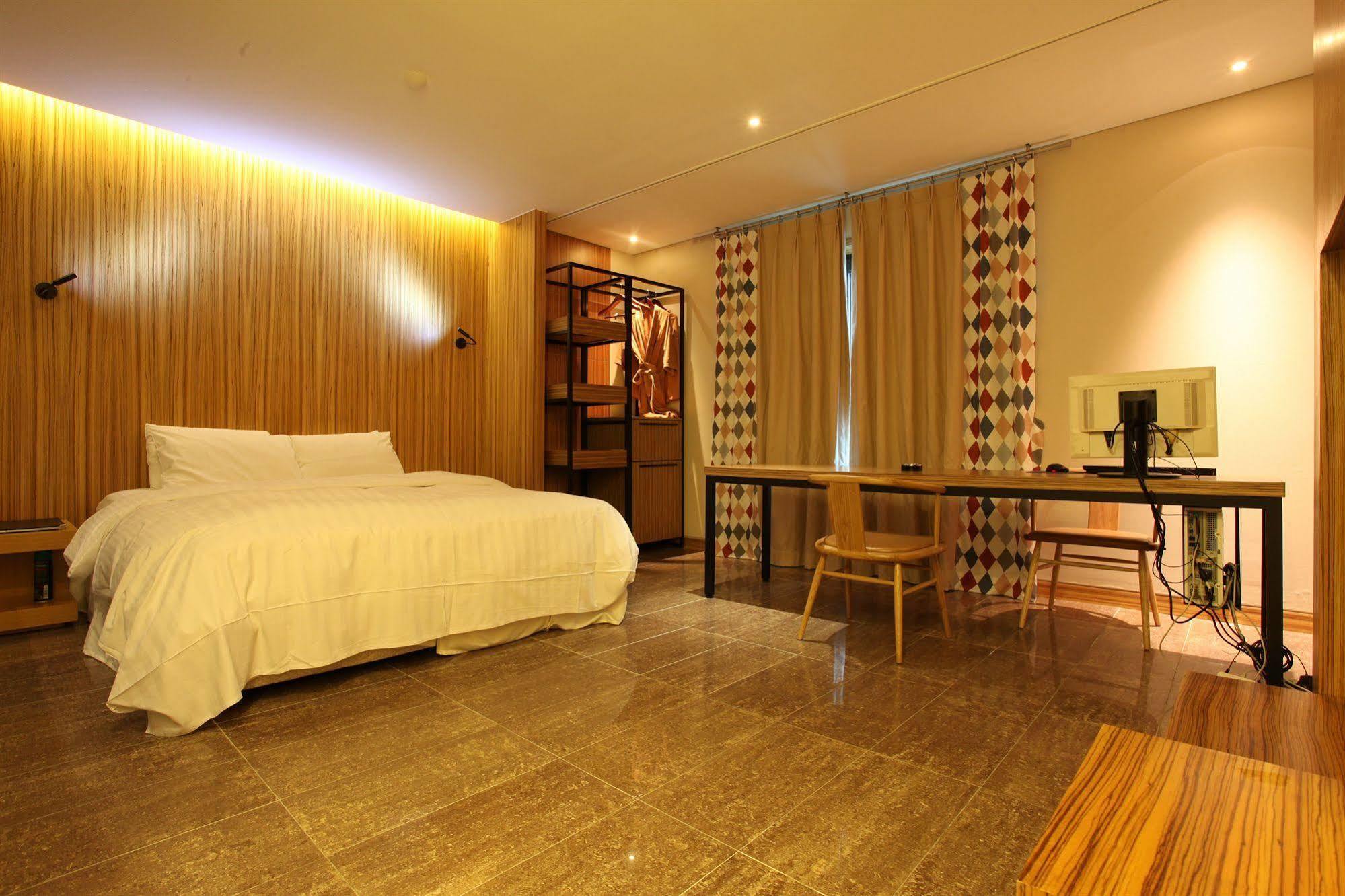 Yeongdeungpo Lifestyle F Hotel Seoul Eksteriør billede