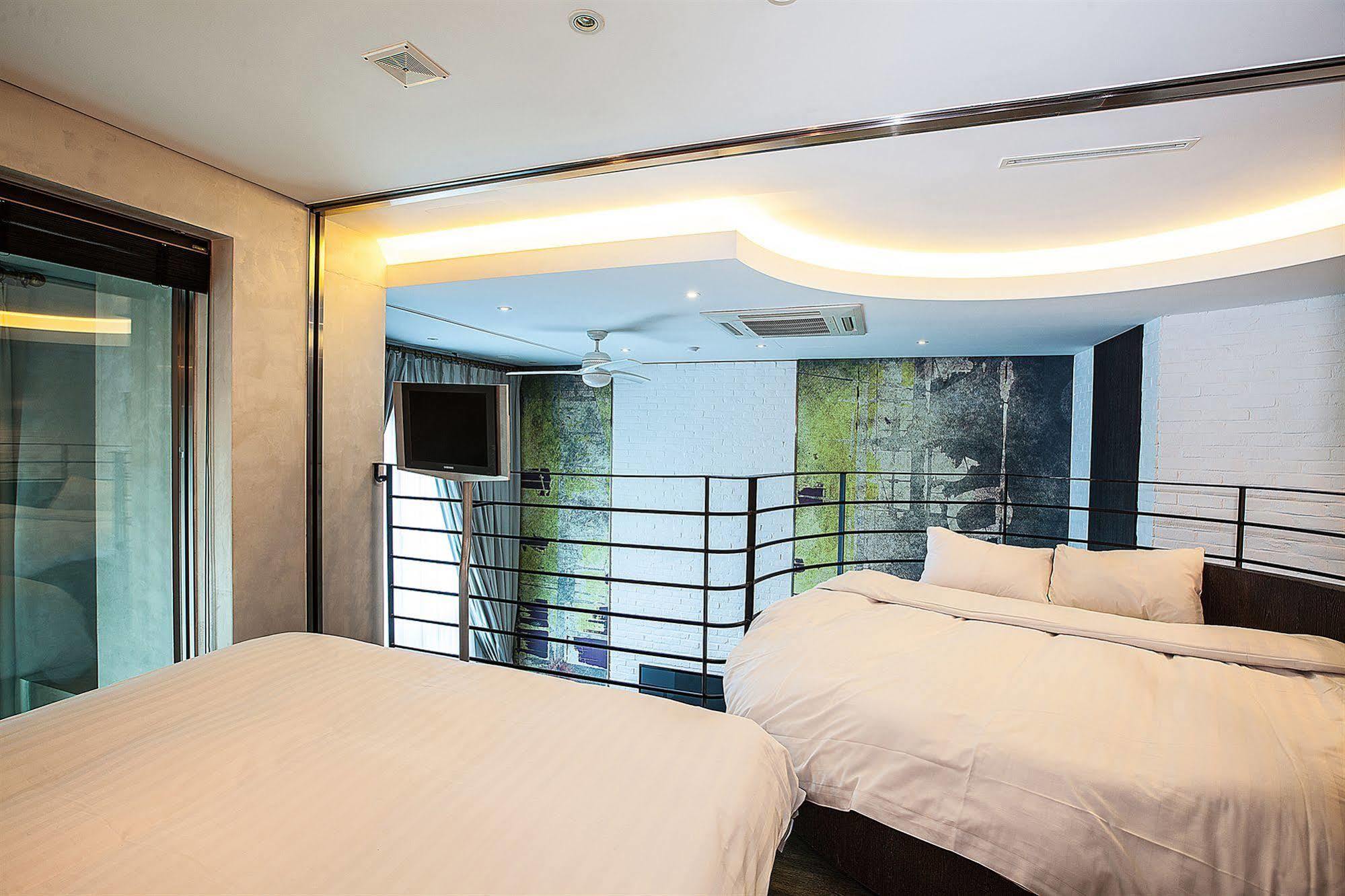 Yeongdeungpo Lifestyle F Hotel Seoul Eksteriør billede